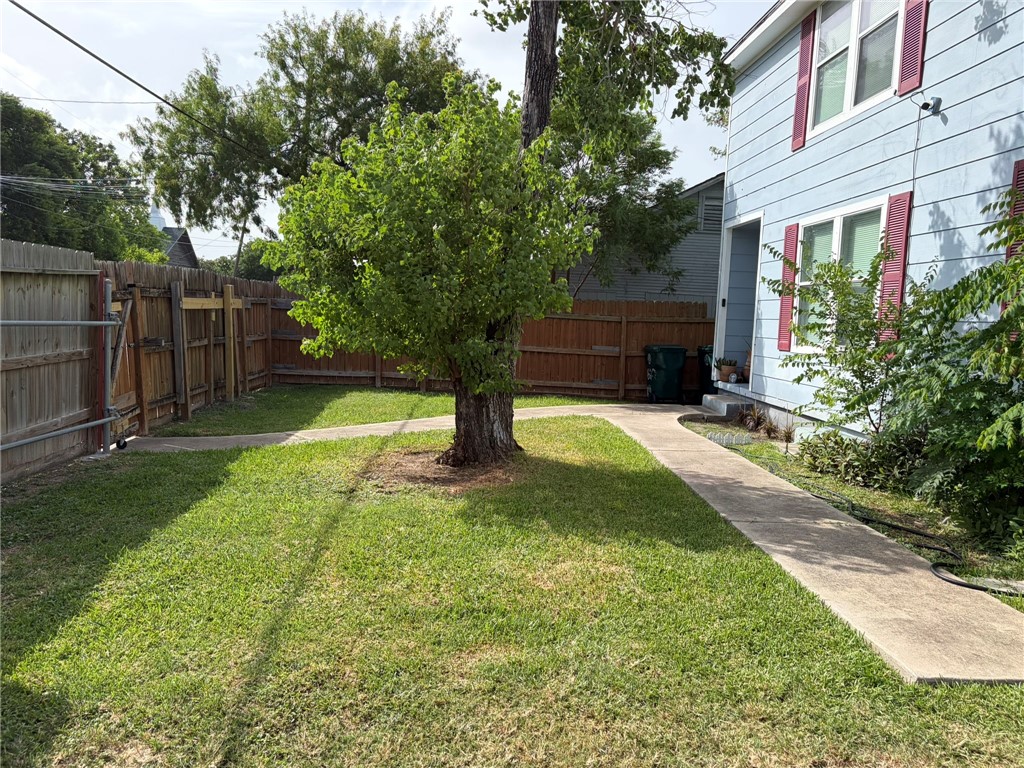 1622-1624 18th Street Corpus Christi TX 78404