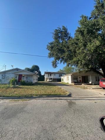 405 & 409 Chaparral Street Alice TX 78332