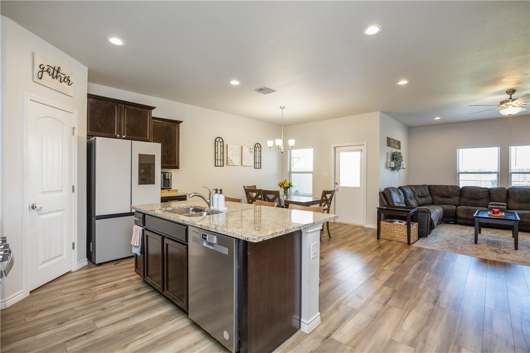 2757 Excelsior Boulevard Corpus Christi TX 78415