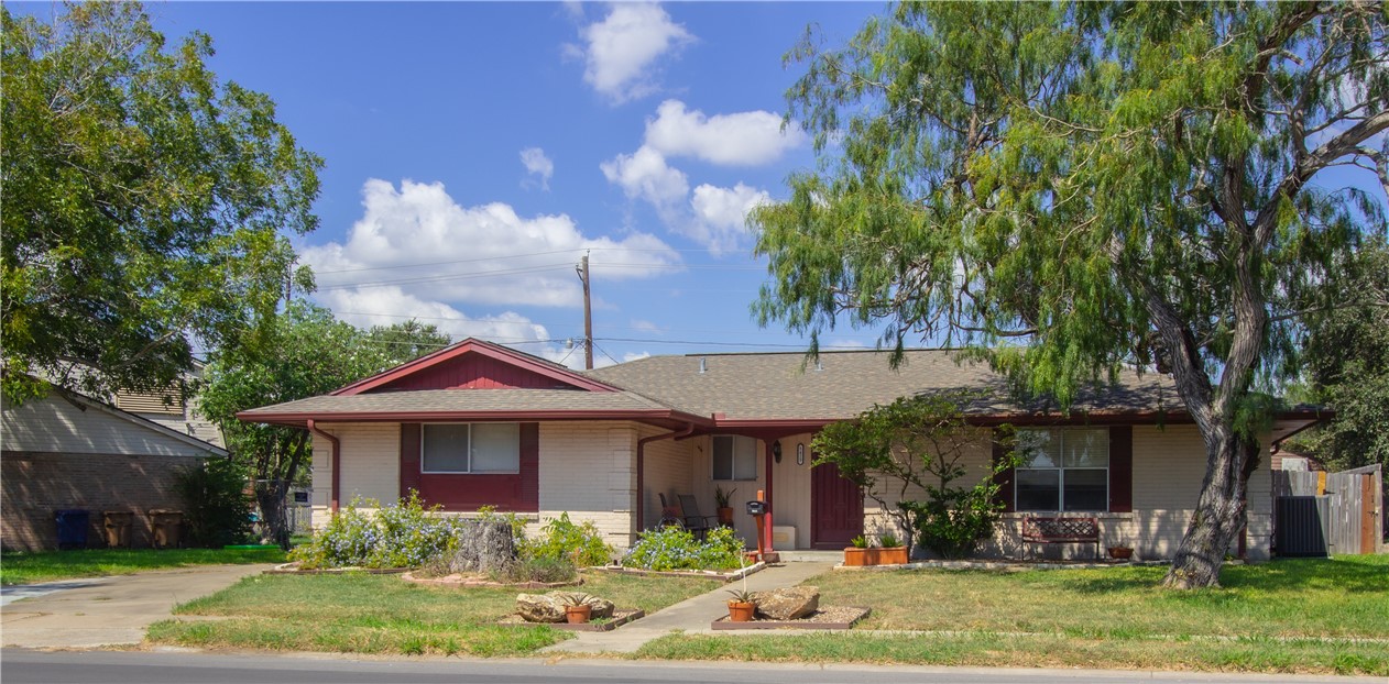 5429 Flynn Parkway Corpus Christi TX 78411