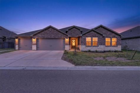 7921 Rancho Vista Boulevard W Corpus Christi TX 78414