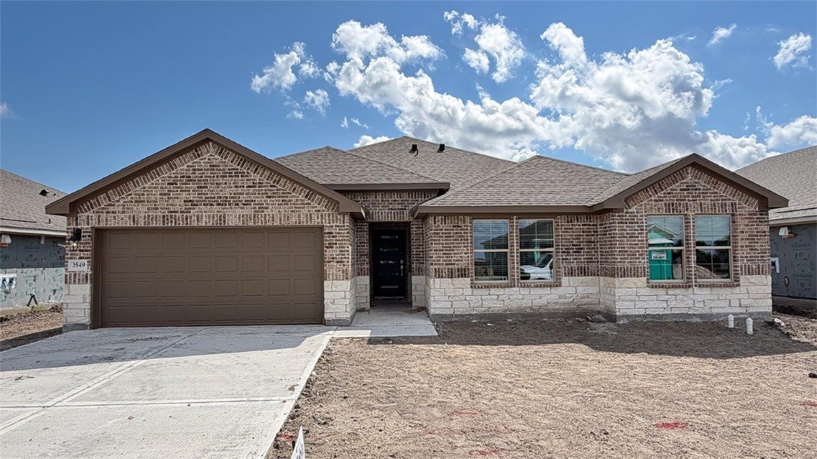 3549 Sepehr Lake Drive Robstown TX 78380