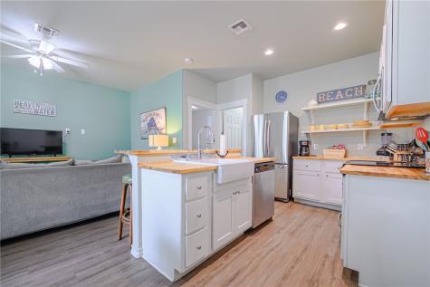 4212 S Highway 35 16 Rockport TX 78382