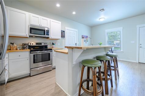 4212 S Highway 35 16 Rockport TX 78382