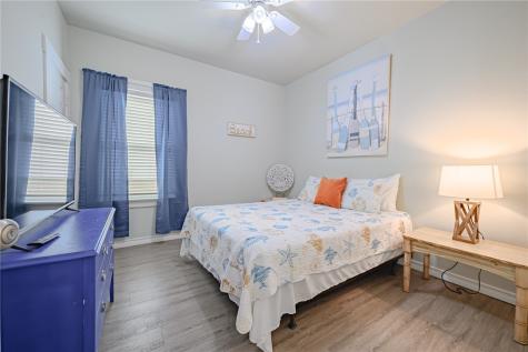 4212 S Highway 35 16 Rockport TX 78382