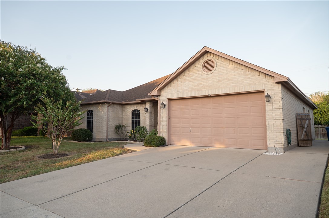 2802 Yeager Drive Corpus Christi TX 78410