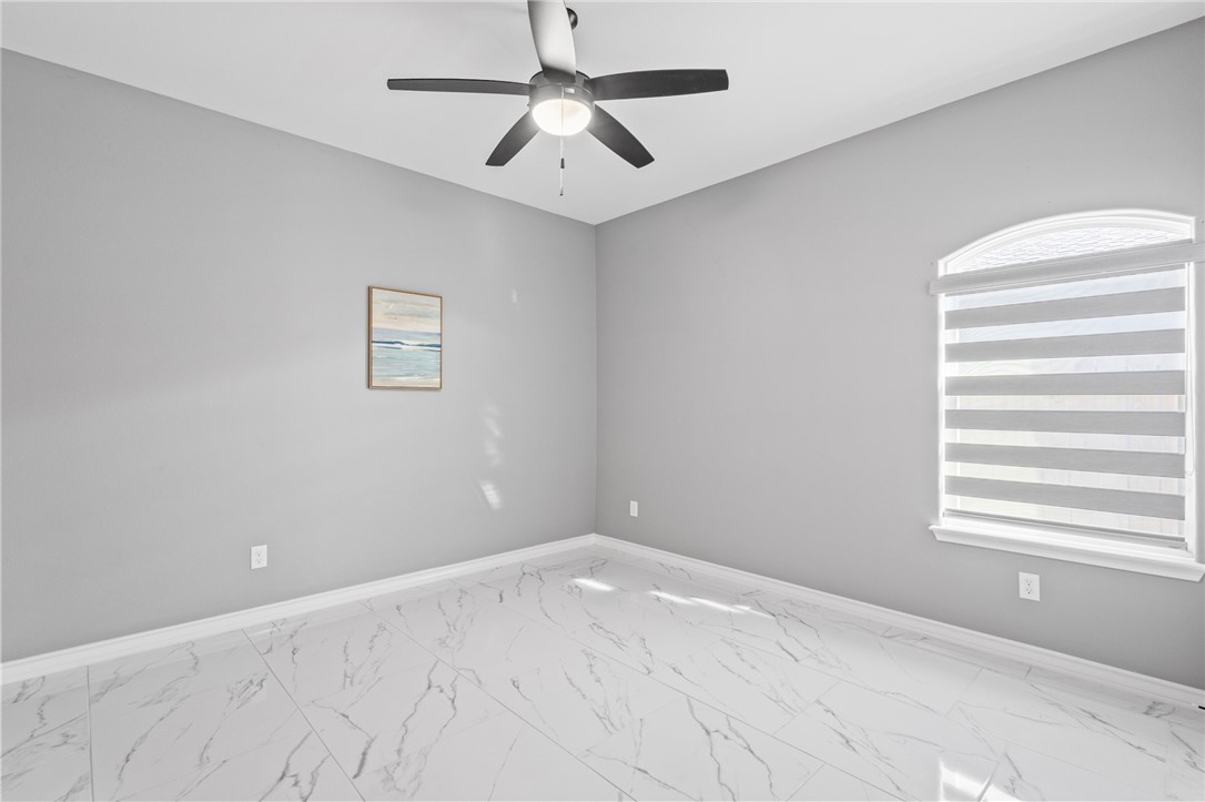 2626 Lannister Lane Corpus Christi TX 78415