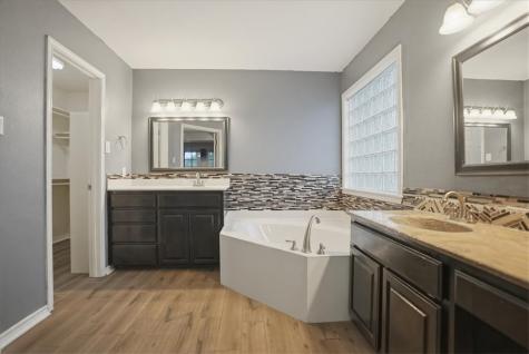 5448 Oso Parkway Corpus Christi TX 78413