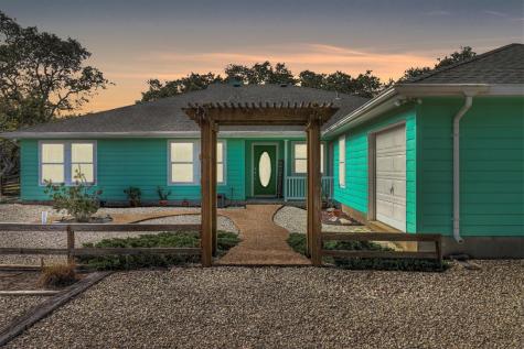 1320 W Johnson Avenue Aransas Pass TX 78336