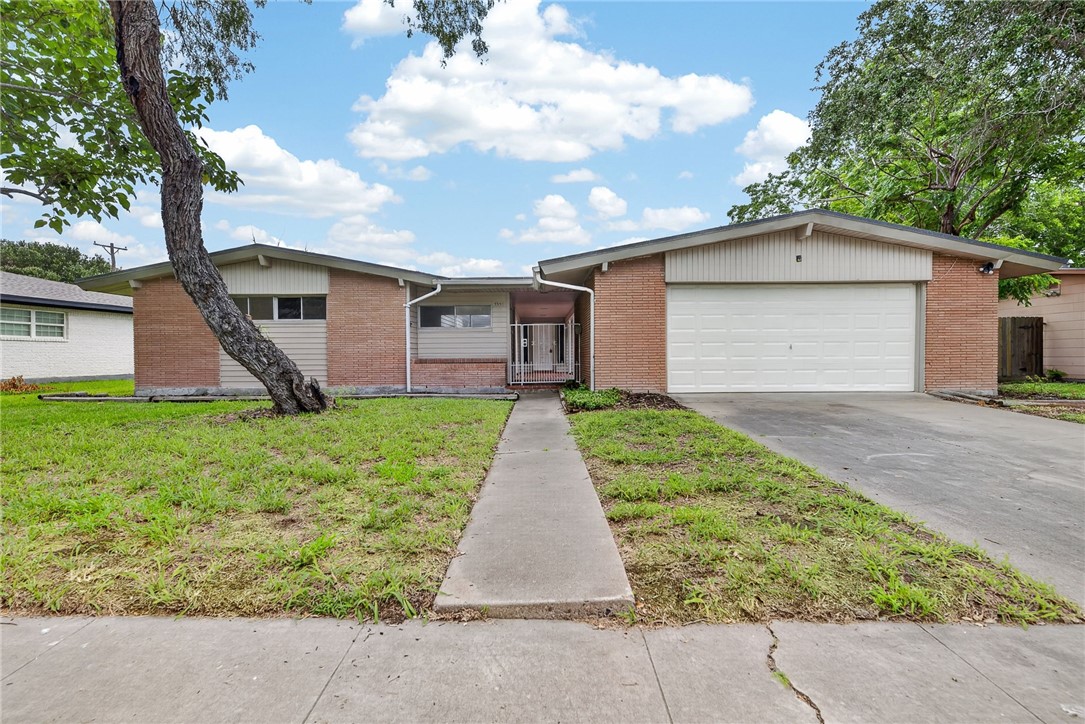 3330 Casa Rosa Drive Corpus Christi TX 78411