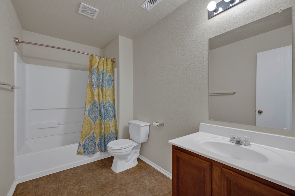 428 Copper Hill Drive New Braunfels TX 78130