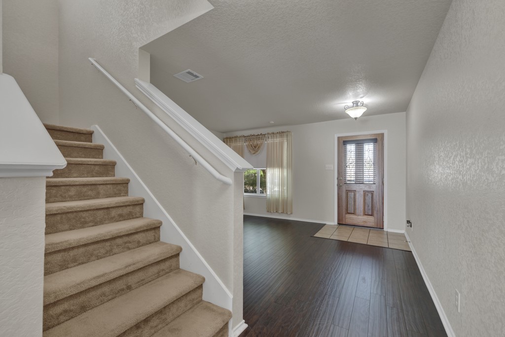 428 Copper Hill Drive New Braunfels TX 78130