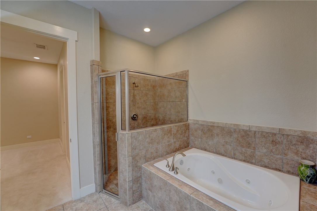 107 Frontenac Rockport TX 78382