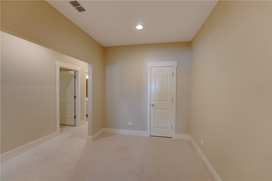 107 Frontenac Rockport TX 78382
