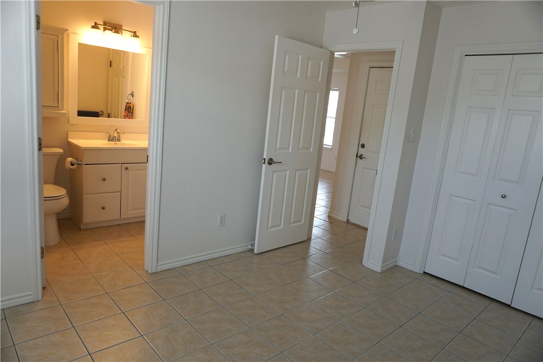 430 Knickerbocker Street 10 Corpus Christi TX 78418
