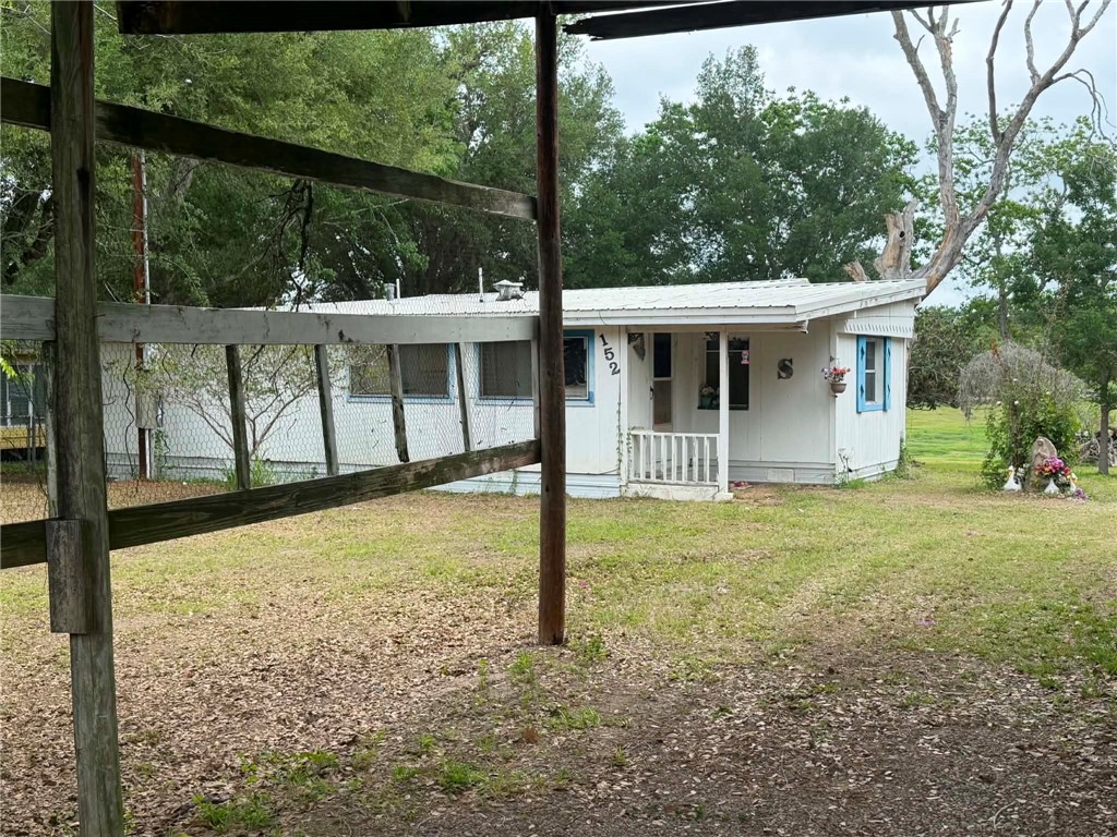 152 E Mustang Arbor Sandia TX 78383