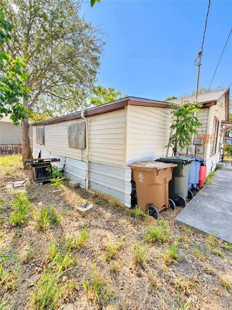 3626 Fairchild Street Corpus Christi TX 78405