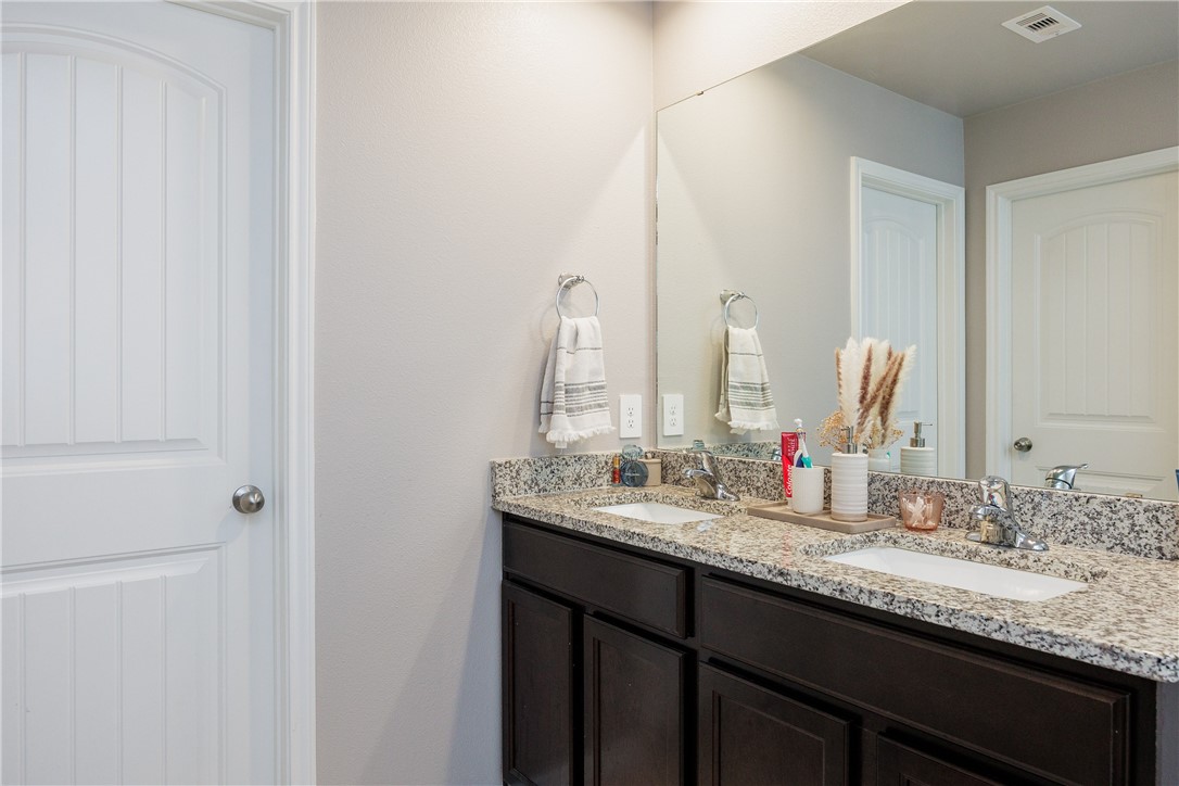 1257 Carnaby Street Corpus Christi TX 78415