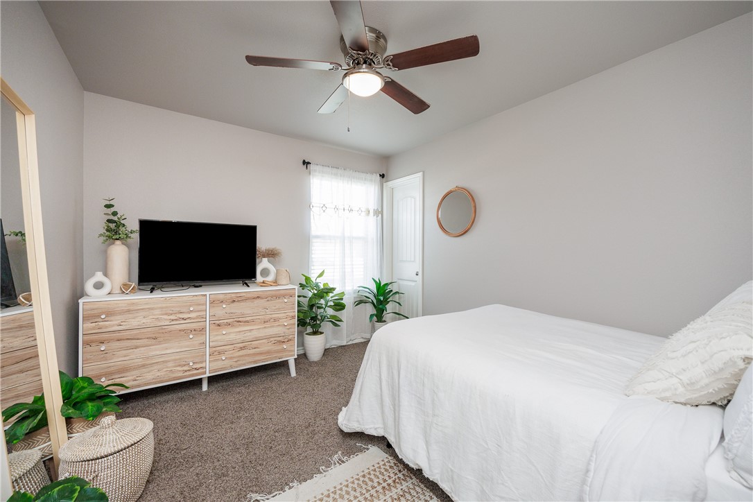 1257 Carnaby Street Corpus Christi TX 78415