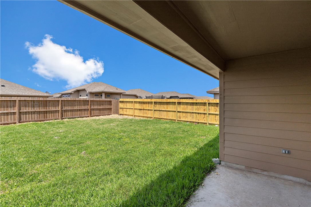1257 Carnaby Street Corpus Christi TX 78415