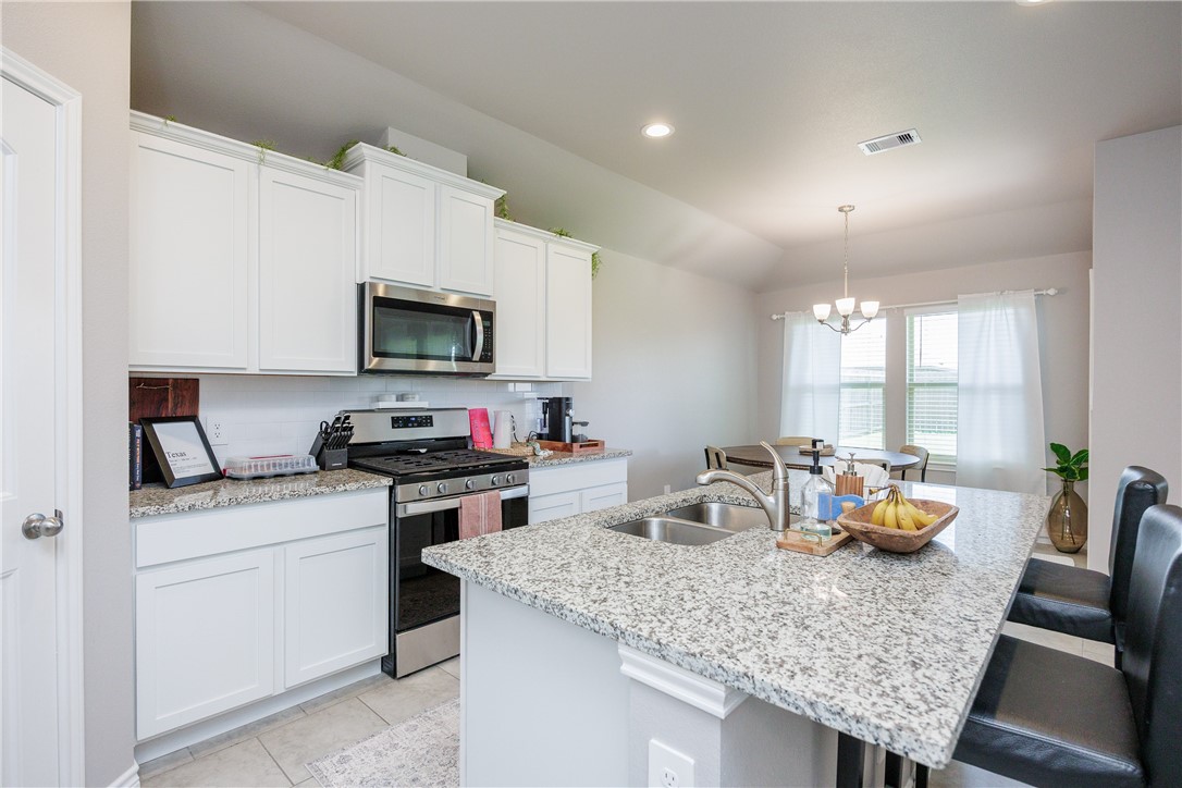 1257 Carnaby Street Corpus Christi TX 78415