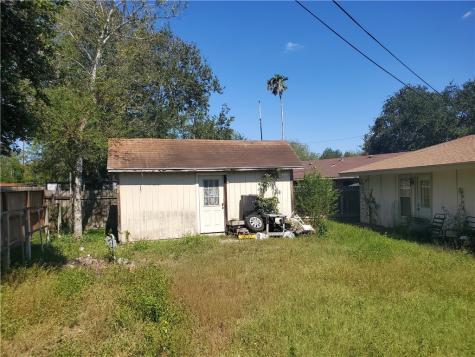 1710 E Johnston Avenue Kingsville TX 78363