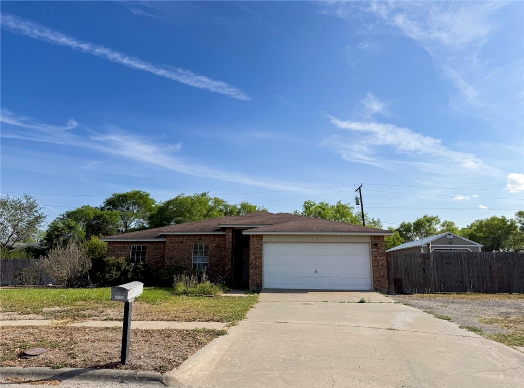 3927 Boyd Avenue Kingsville TX 78363