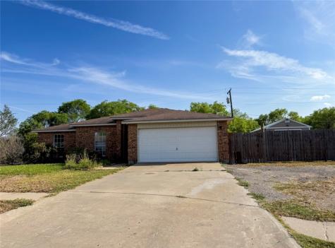 3927 Boyd Avenue Kingsville TX 78363