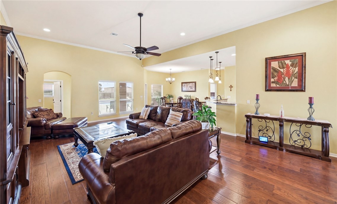 2504 Balchuck Corpus Christi TX 78415