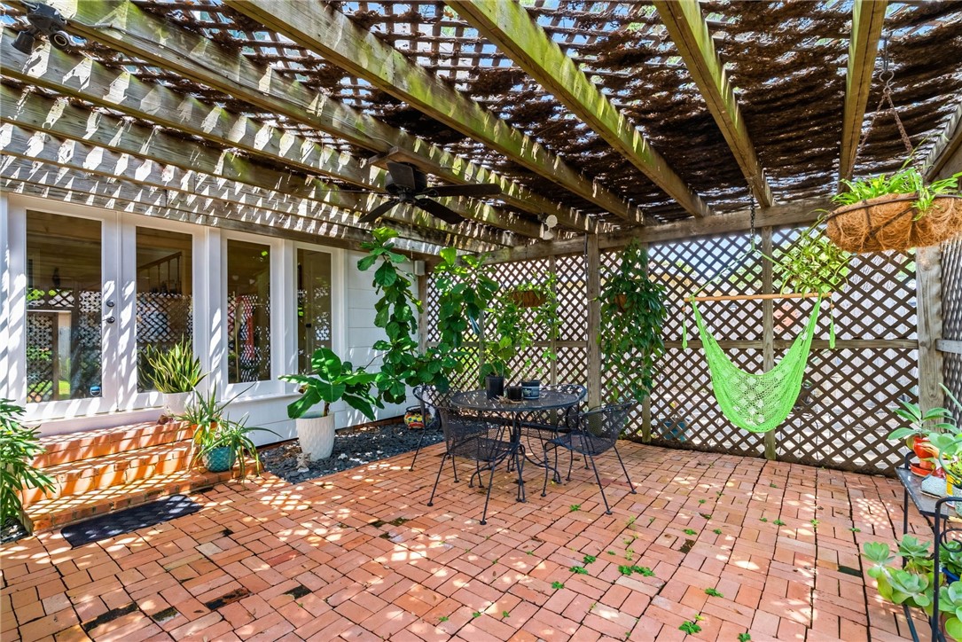 333 Camellia Drive Corpus Christi TX 78404
