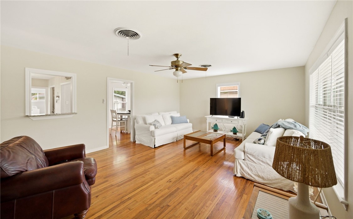 414 Homecrest Street Corpus Christi TX 78412