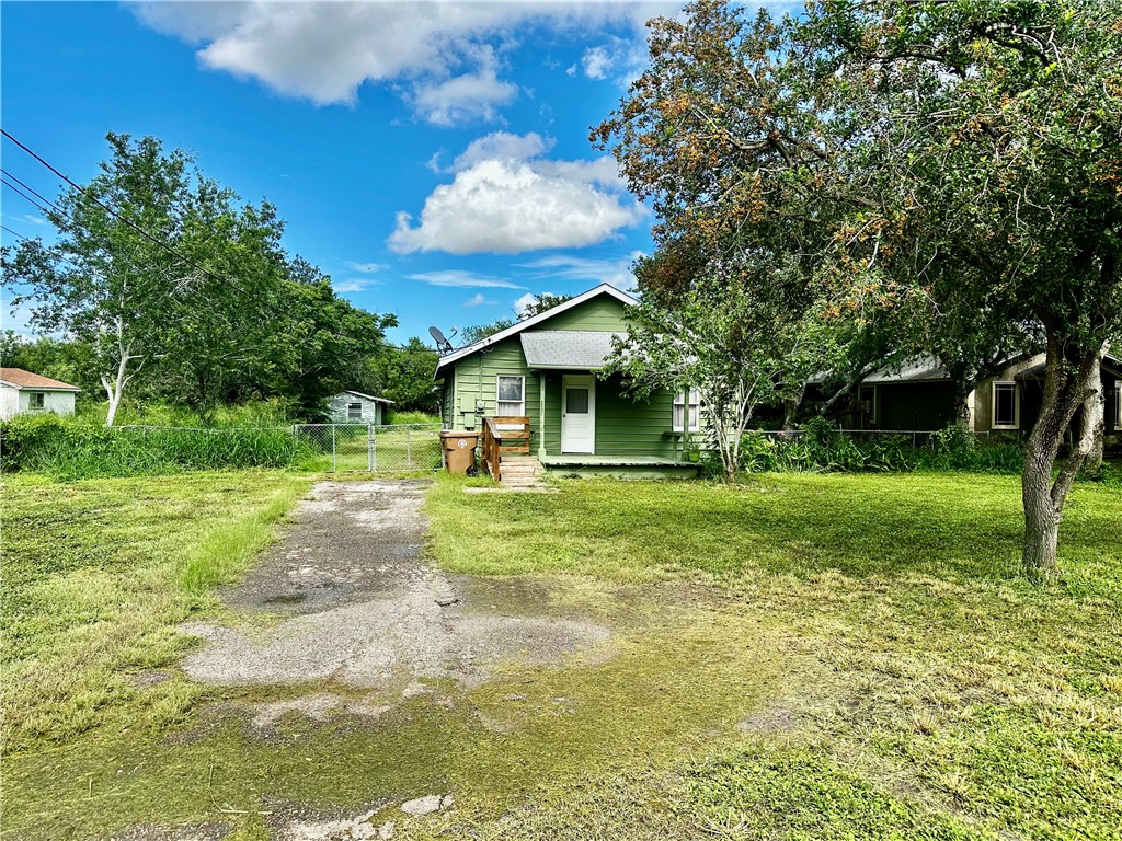 2729 Robby Street Corpus Christi TX 78410