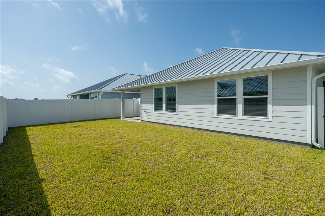 1013 Las Palmas Drive Rockport TX 78382