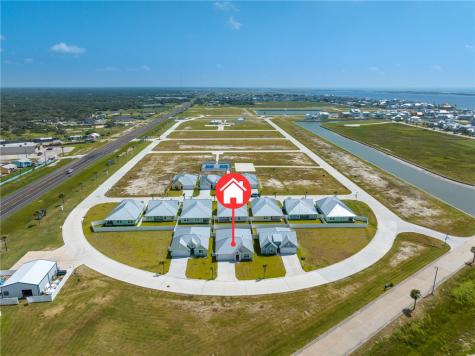 1013 Las Palmas Drive Rockport TX 78382
