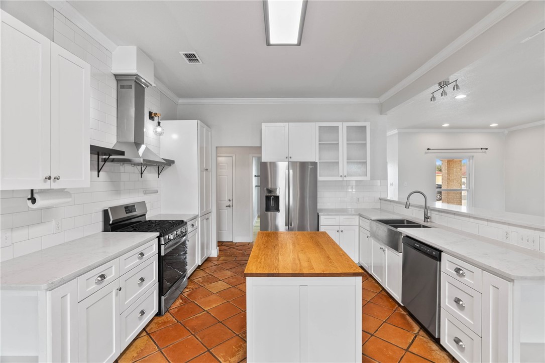 16118 Broomsedge Street Corpus Christi TX 78418