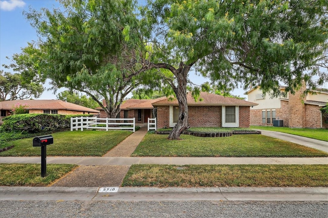 5918 Long Creek Drive Corpus Christi TX 78414