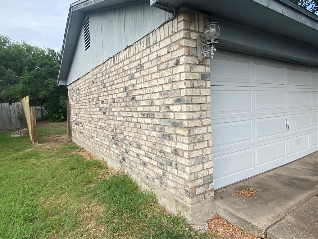 3710 Mendenhall Drive Corpus Christi TX 78415