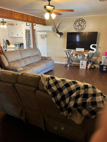 911 Mike Street George West TX 78022
