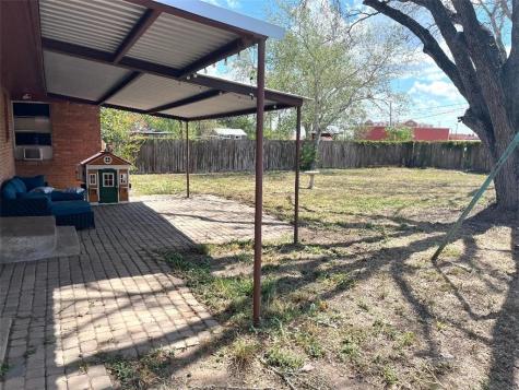 911 Mike Street George West TX 78022