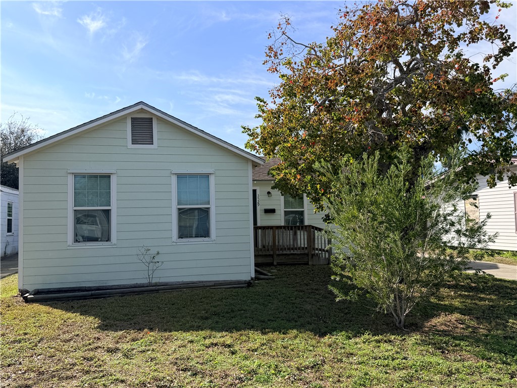 3529 Topeka Street Corpus Christi TX 78411