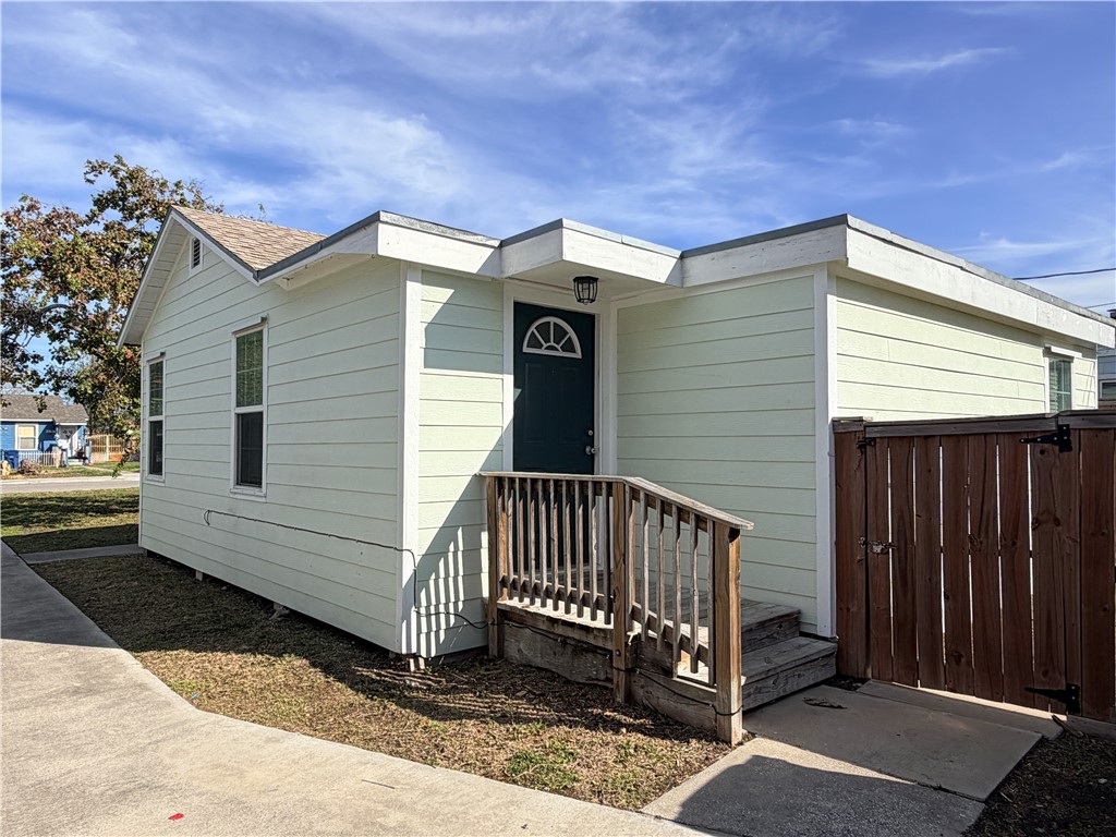 3529 Topeka Street Corpus Christi TX 78411