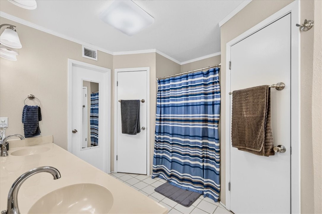 3102 Seahawk Drive Corpus Christi TX 78415