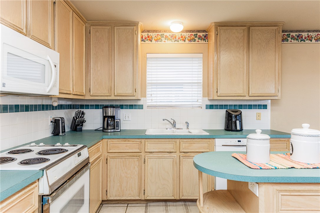 7306 Sun Valley Drive Corpus Christi TX 78413