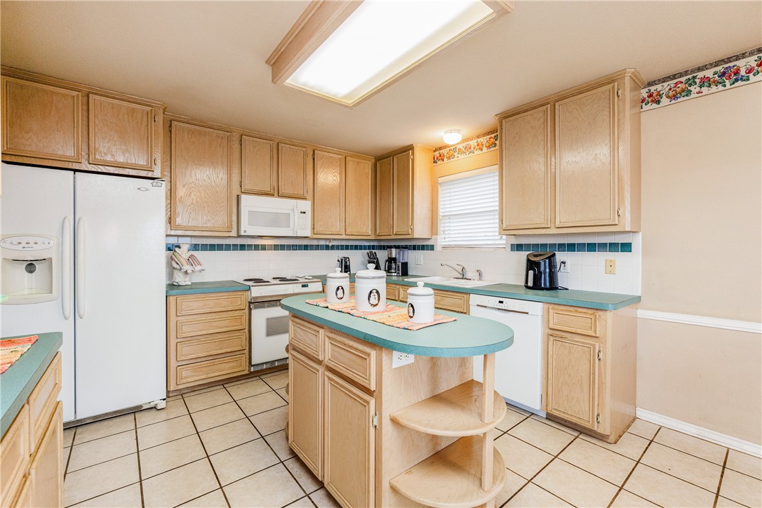 7306 Sun Valley Drive Corpus Christi TX 78413