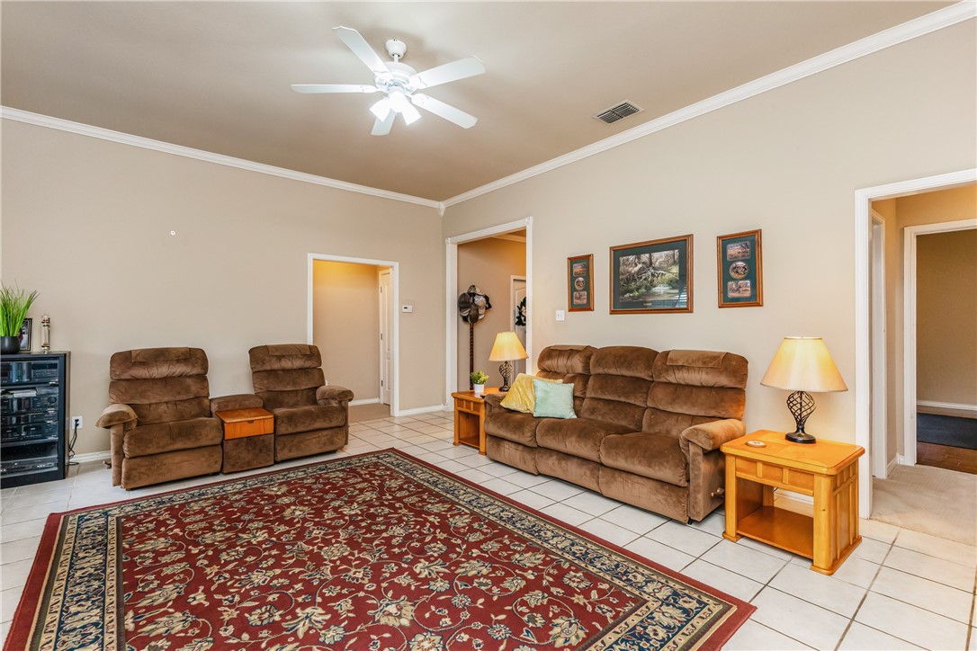 7306 Sun Valley Drive Corpus Christi TX 78413