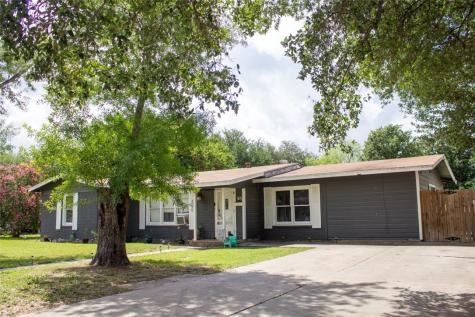 405 W Walton Street Beeville TX 78102
