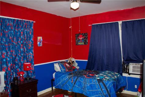 405 W Walton Street Beeville TX 78102