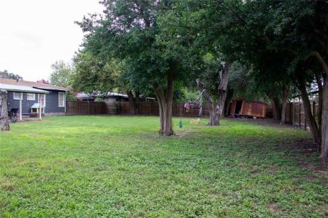 405 W Walton Street Beeville TX 78102