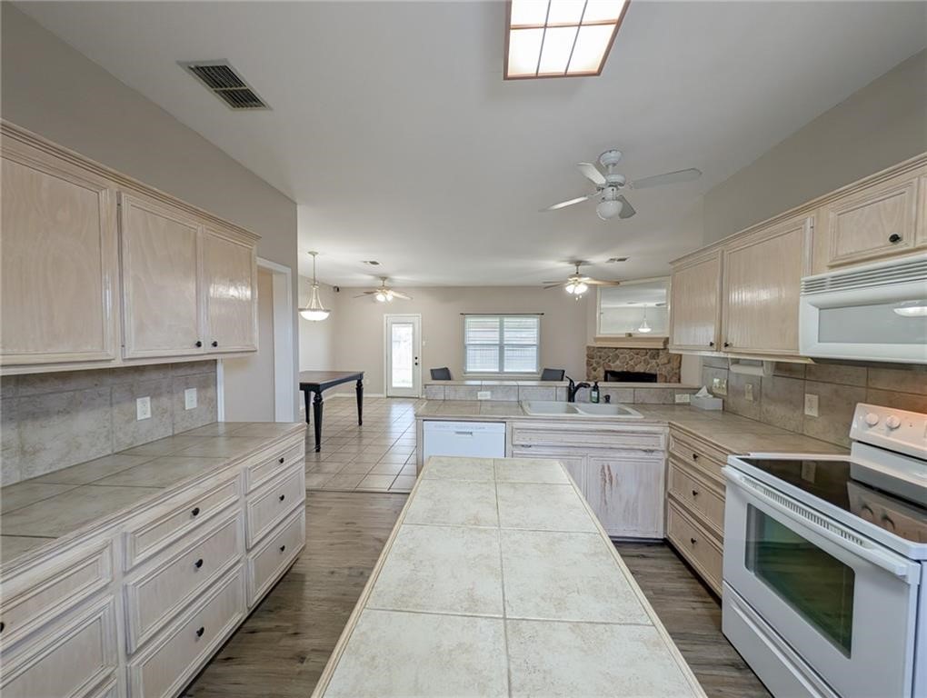 6338 Megan Circle Corpus Christi TX 78414