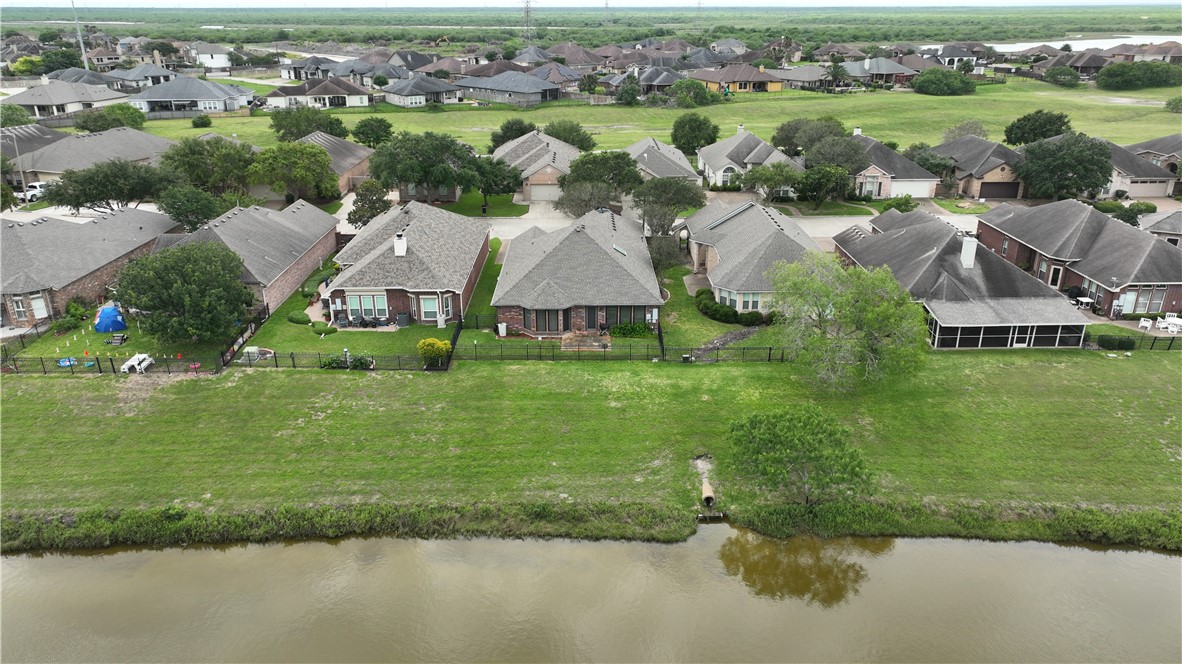6214 Garden Court Corpus Christi TX 78414
